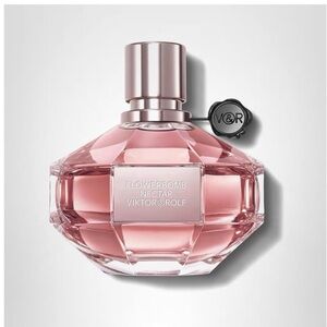 Viktor & Rolf Flowerbomb Nectar in Pink Bottle